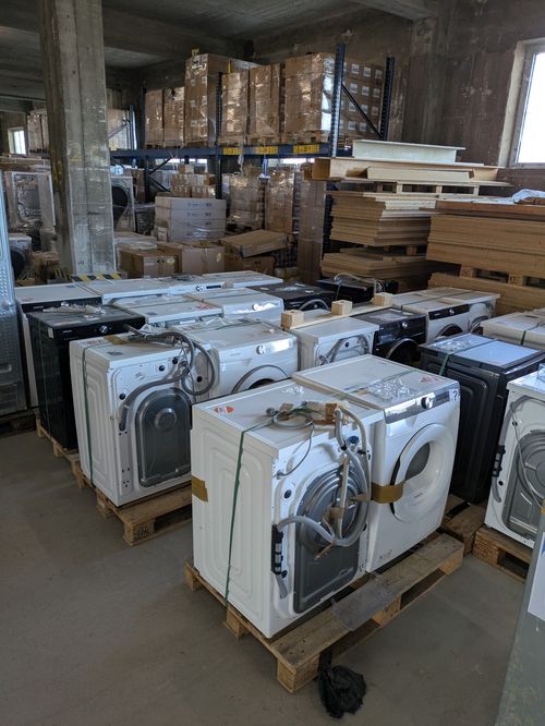 V16 – Samsung White goods Total items | Fridge | Oven | Washing machine | 64 pieces | EU goods