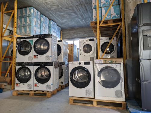V2 Weiße Ware Gesamtposten | Waschmaschine |  | Waschtrockner | Kühlschränke | 156 stück | DE Lager
