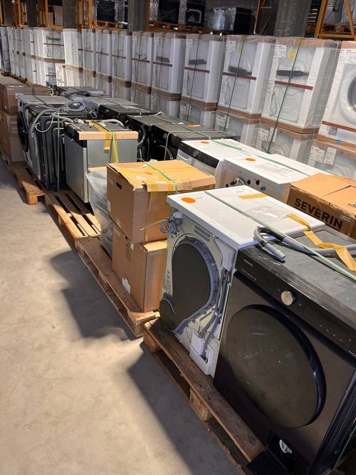 V20 – Samsung White goods Total items | Microwave | Refrigerators | Washing machine | 69 pieces | EU goods