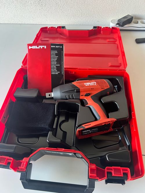 Hilti »SIW 22T-A« 3/4" | Battery screwdriver | 21.6 V | 450 Nm | without battery | incl. User manual and suitcase