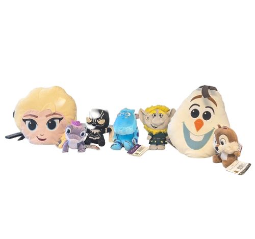 Disney Cuddly Collection – Charming plush figures and pillows