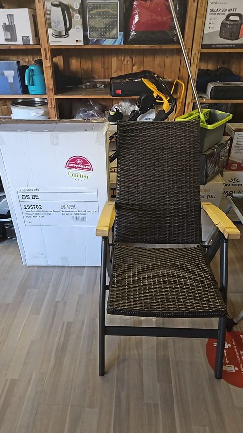 Folding chair