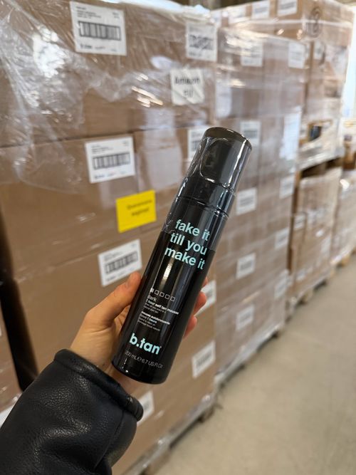 b.tan Fake It Till You Make It Mousse | 50,000 pcs. | New | Palettenware | Warehouse DE