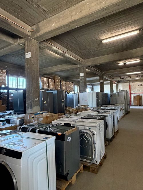 S5 202607_68 V25 – Samsung White goods Total items | Microwave | Refrigerators | Washing machine | 69 pieces | EU goods