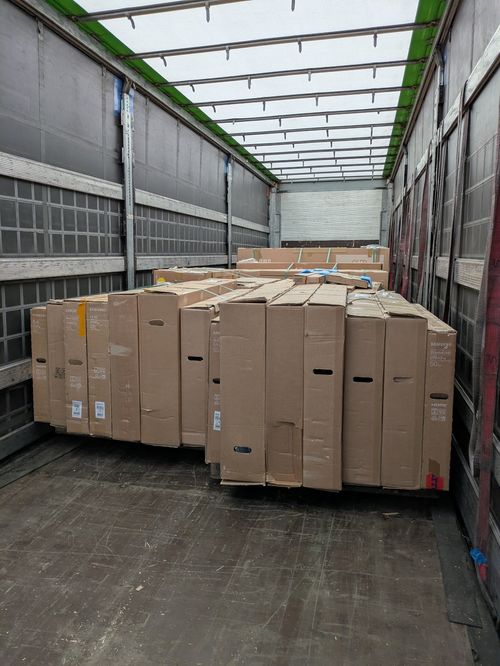 S5 Mix_202607_72 Samsung Multimedia Total Posts | 112 pieces | QLED TVs | Monitors | Soundbars & Projectors | Retourware | Warehouse DE