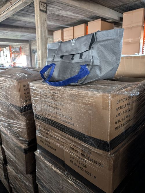 Medium ULT Dry Ice Pod - Cooling Bag