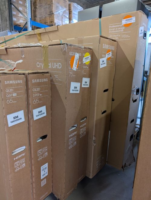 Samsung QLED & Display Monitors | Television | Multimedia | B2B Posts | EU merchandise