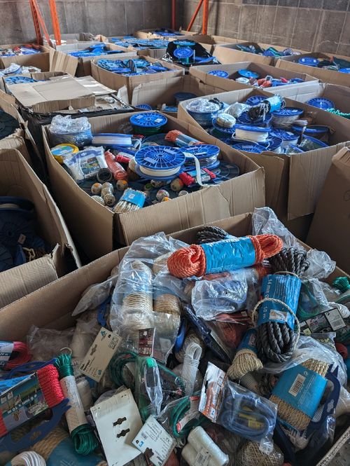 Rope hoses chains MIX pallet